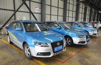 西安首批50輛純電動出租汽車投入市場運營，引領綠色出行新篇章